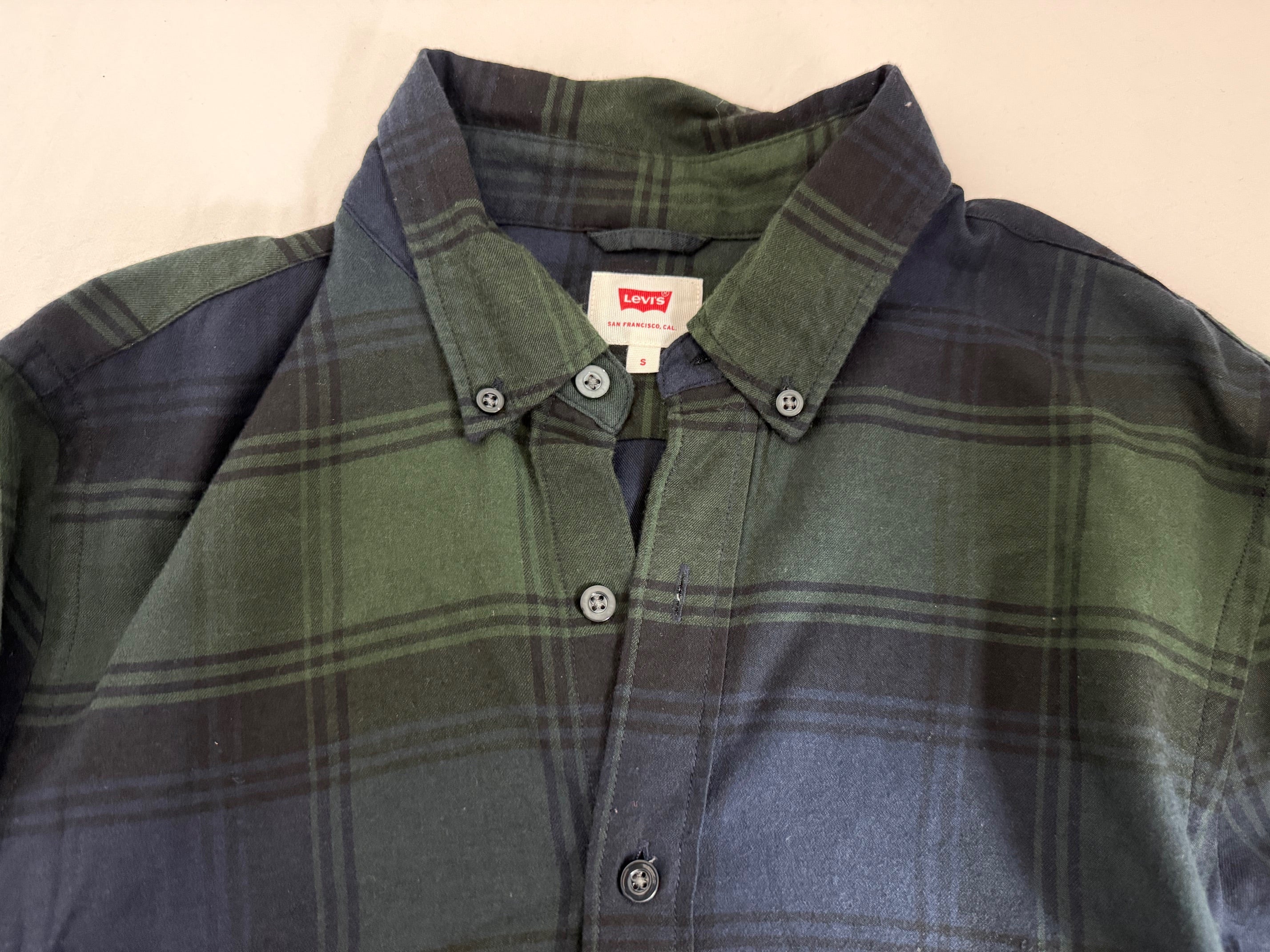 Levi's Plaid Flannel Shirt - Olive & Navy