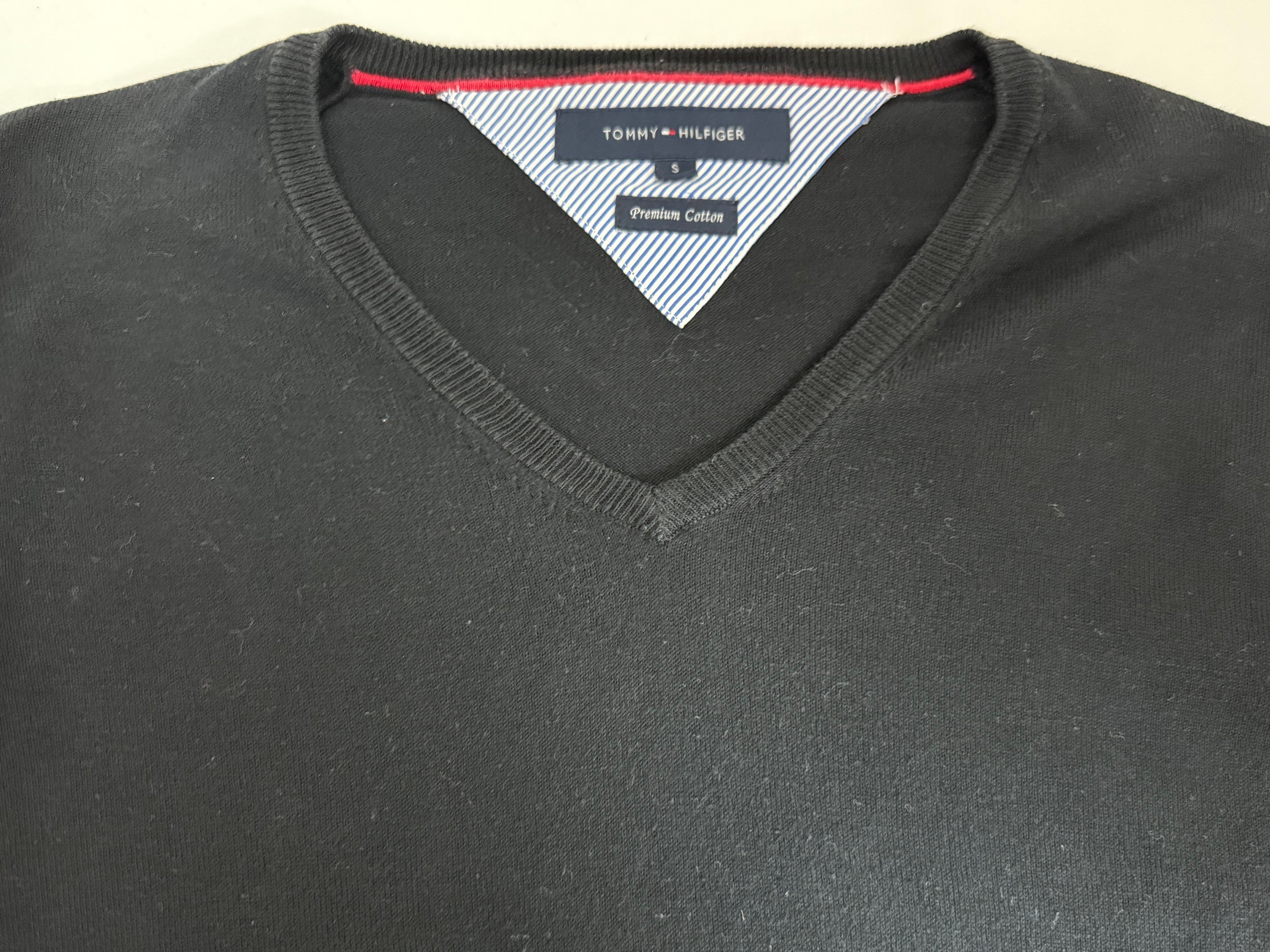 Tommy Hilfiger Premium Cotton V-Neck Sweater - Charcoal