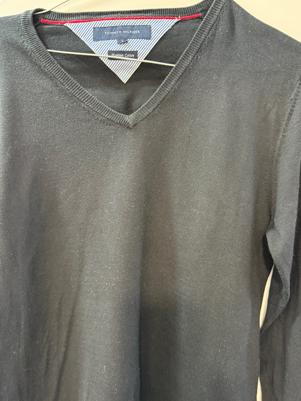 Tommy Hilfiger Premium Cotton V-Neck Sweater - Charcoal