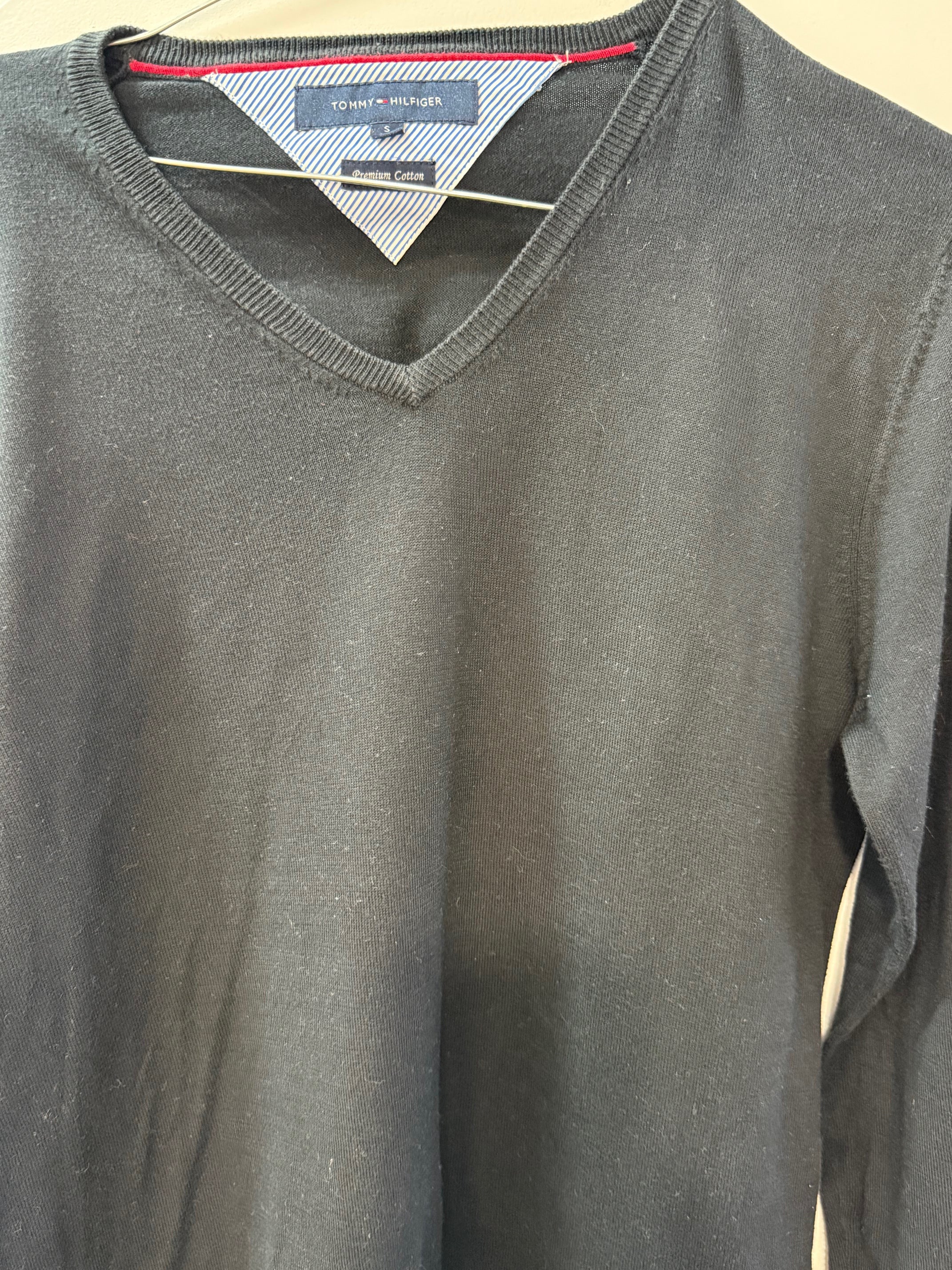 Tommy Hilfiger Premium Cotton V-Neck Sweater - Charcoal
