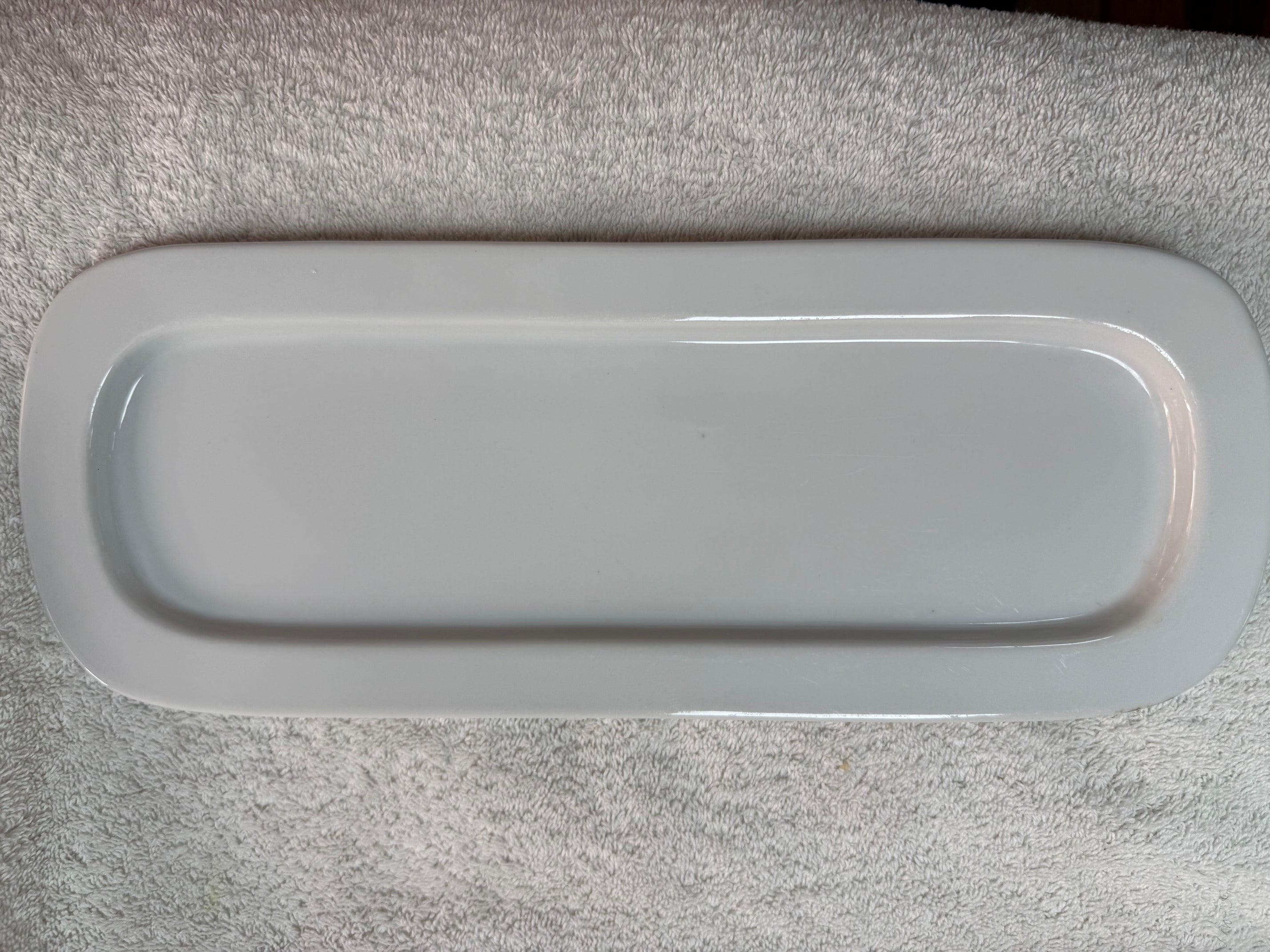 Tania Porsellana Elongated Oval Serving Platter
