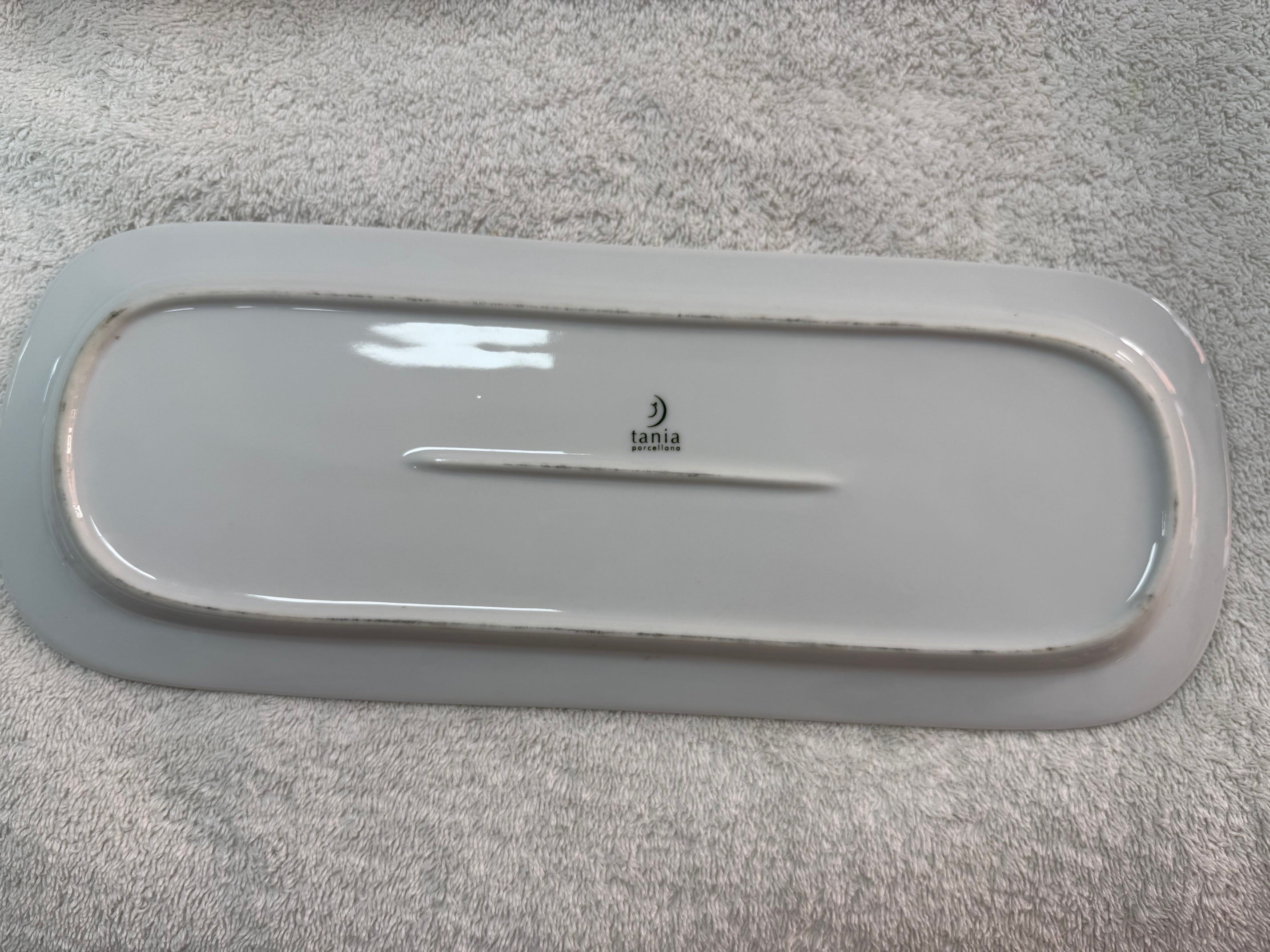 Tania Porsellana Elongated Oval Serving Platter