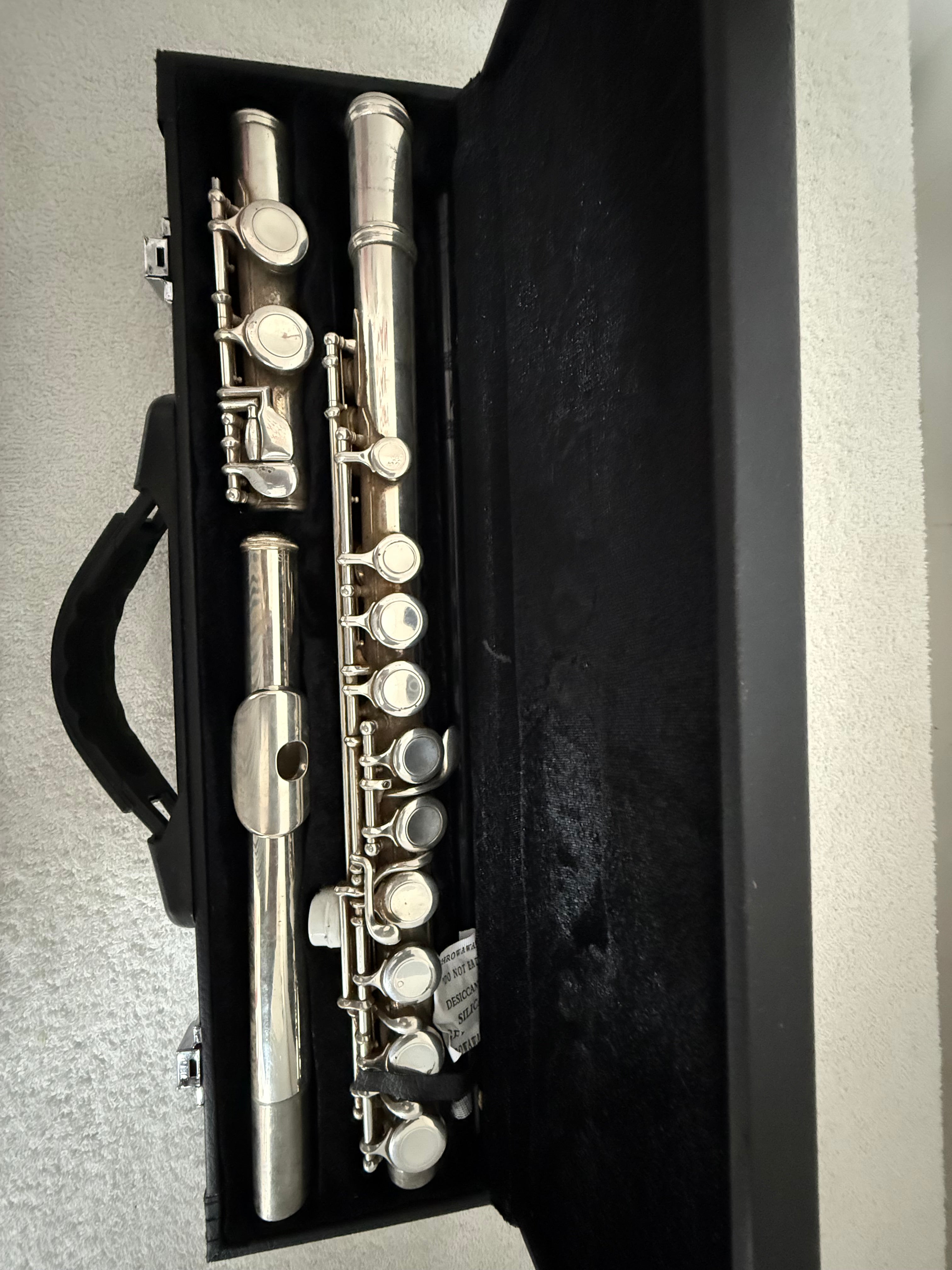 Yamaha Flute with Hard Case - Professional Musical Instrument (Collection Only)