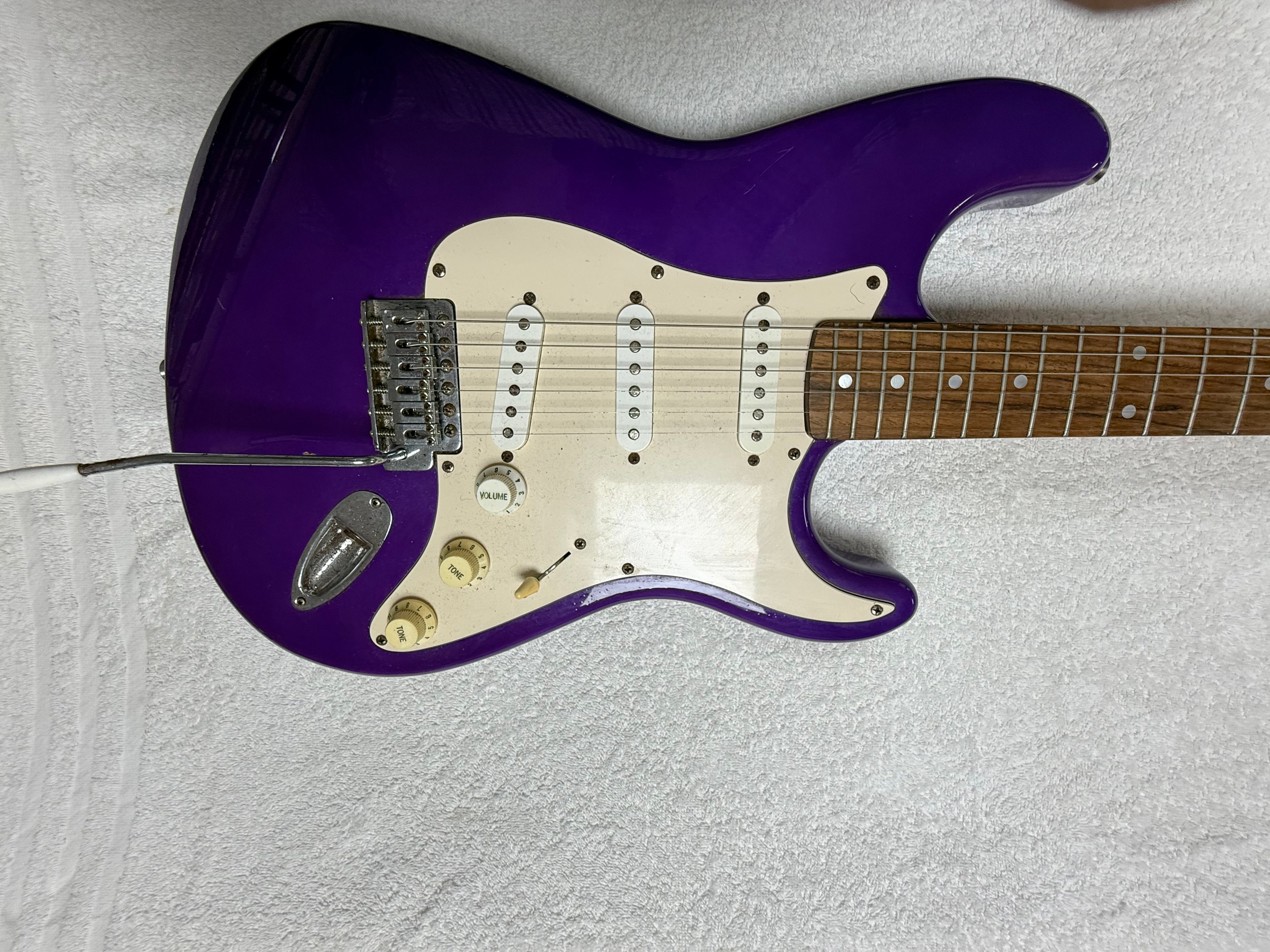 Squier by Fender Stratocaster Electric Guitar - Purple (Collection Only)